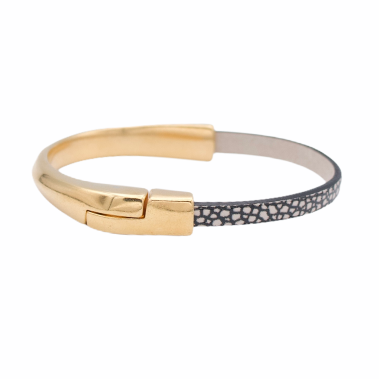 AMACAYACÚ gold