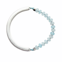 Load image into Gallery viewer, Valledupar magnetic bracelet with aqua beads
